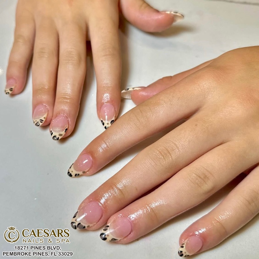 Caesar's Nails & Spa Pembroke Pines, FL 33029